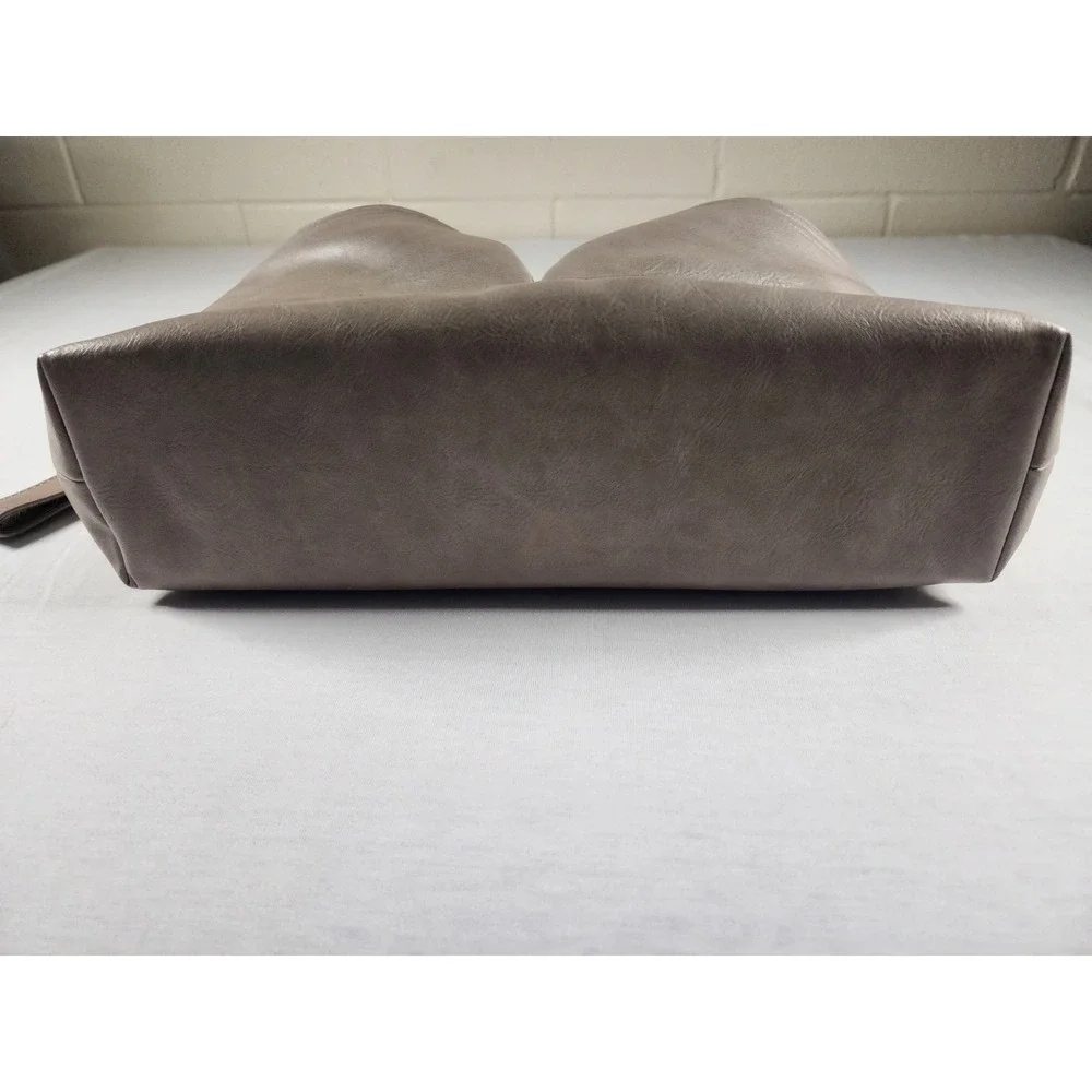 OiOi‎ Pram Caddy Oatmeal Vegan Leather Stroller Bag W/ Attachable Shoulder Strap